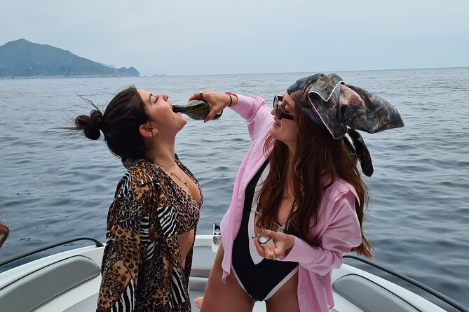 Full-Day Boat Rental in Sorrento - Captains can shape the experience