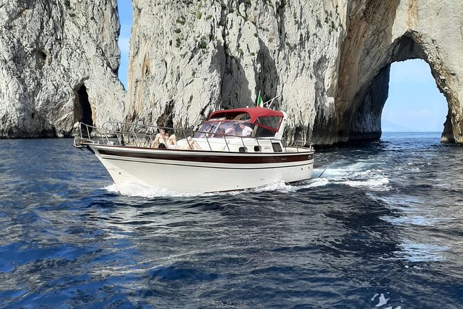 Full day in Capri with Fratelli Aprea 32 Feet - Passing beneath the Faraglioni in 10 minutes