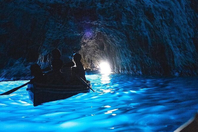 Full day on a private boat to discover Capri - What the skipper adds to the day