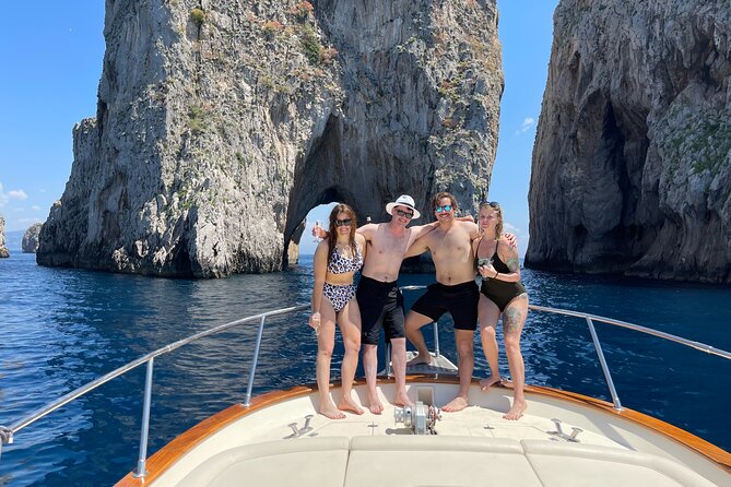 Full-Day Private Guided Boat Tour in Capri - Five hours around the Faraglioni