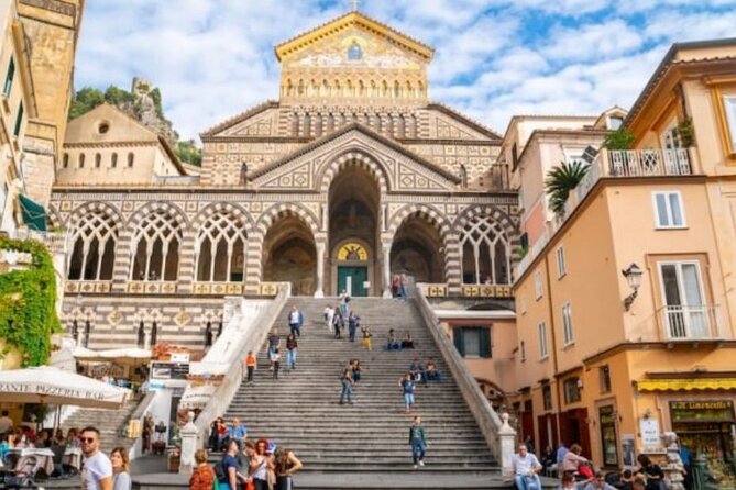 Full-Day Private Tour Amalfi Coast from Sorrento with Pick up - What the $319.09 price means in practice