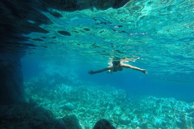 Guided day by boat to the Secrets of the Island of Capri - White Grotto and the Madonna-shaped stalactite