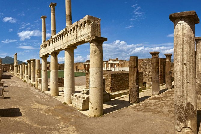 Guided tour of Pompeii - Linda’s guiding style and what it adds