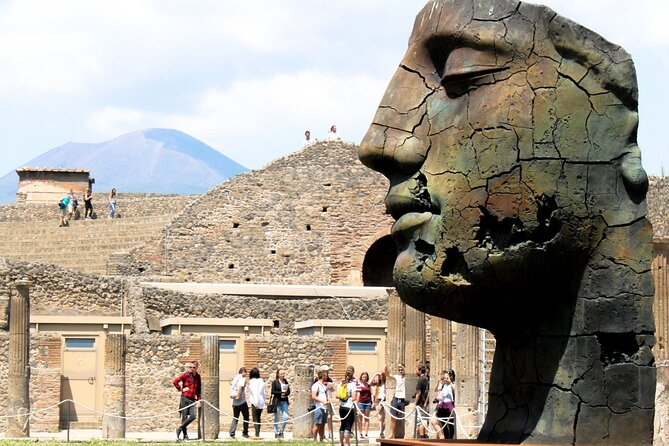 Guided Tour of Pompeii and Herculaneum with Lunch and Ticket - Why seeing Pompeii and Herculaneum together works