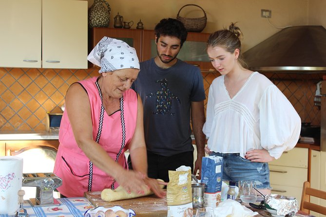 Handmade pasta workshop by Cilento Experience - Eating on the garden terrace