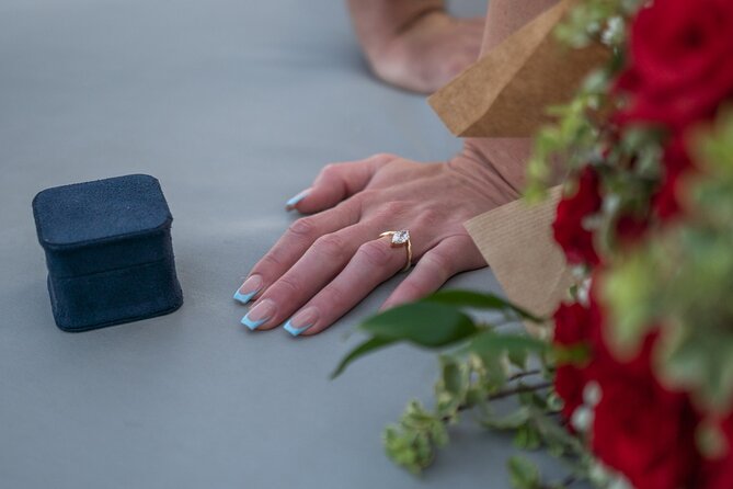 He said yes! Marriage Proposal at Sunset - Key points at a glance