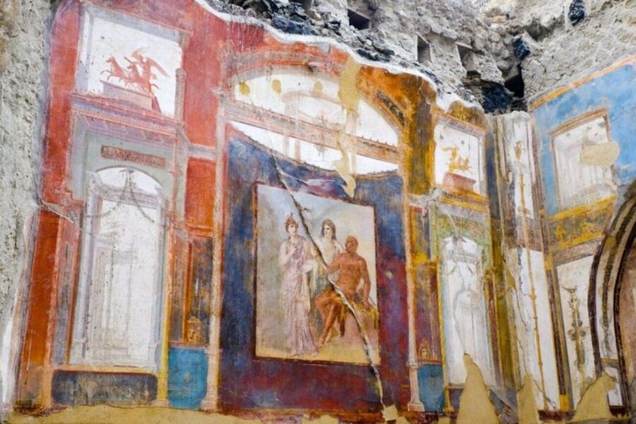 Herculaneum: 2hour Shared Guided Tour + entry tickets - Why Herculaneum feels different from Pompeii