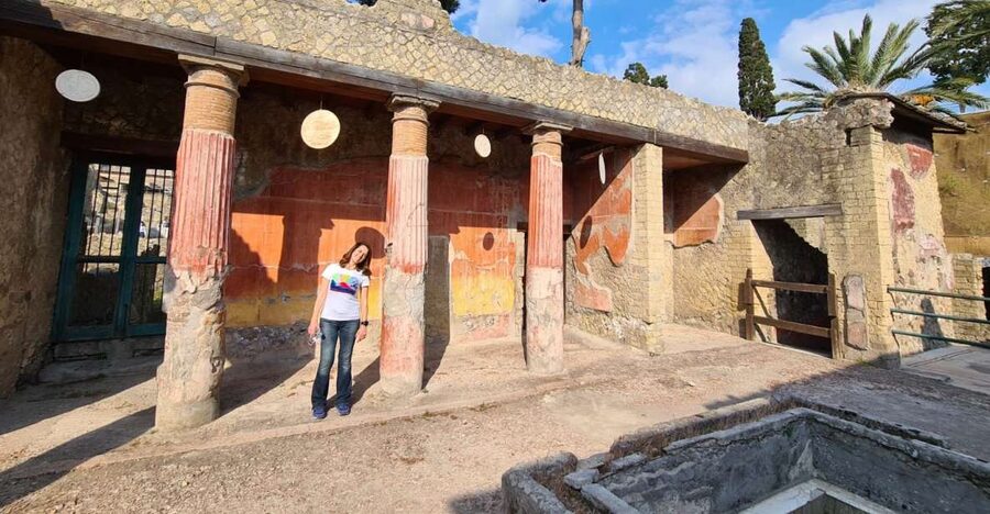 Herculaneum Archaeological Park smart Audio Tour - Finding the First Point of Interest