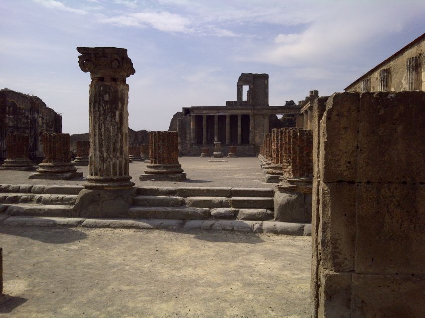 Herculaneum: Half-Day Guided Trip from Naples - How the three-hour schedule feels on the ground