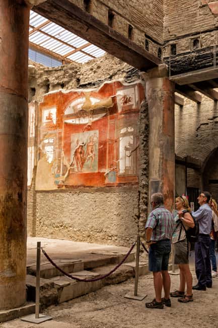 Herculaneum: Private Tour with Driver from Naples - The 25-minute ride from Naples