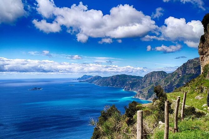 Hiking the Path of the Gods: Scenic Amalfi Coast Trek - The shepherd’s hut and local food stop