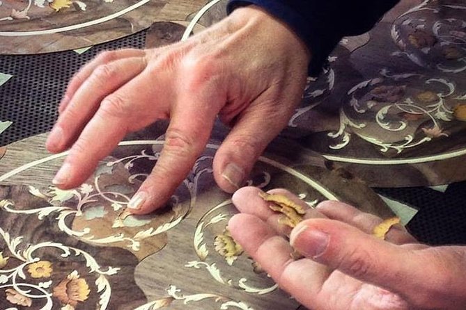 Inlaid wood Factory Tour - The showroom and the question of buying
