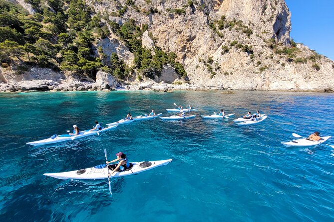 Kayak tour in Capri between caves and beaches. Photos included. - Seeing Via Krupp from sea level