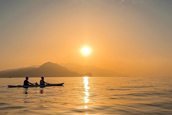 Kayak tour in Capri between caves and beaches. Photos included. - Green Grotto light and the optional swim