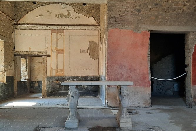 Late Afternoon Best time to visit Pompei on a private tour - Shops, water systems, and a 2,000-year-old bakery