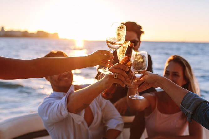 Luxury Capri Dining Experience & Aperitif with Yacht Transfer - An Open-Top Taxi Takes You Uphill