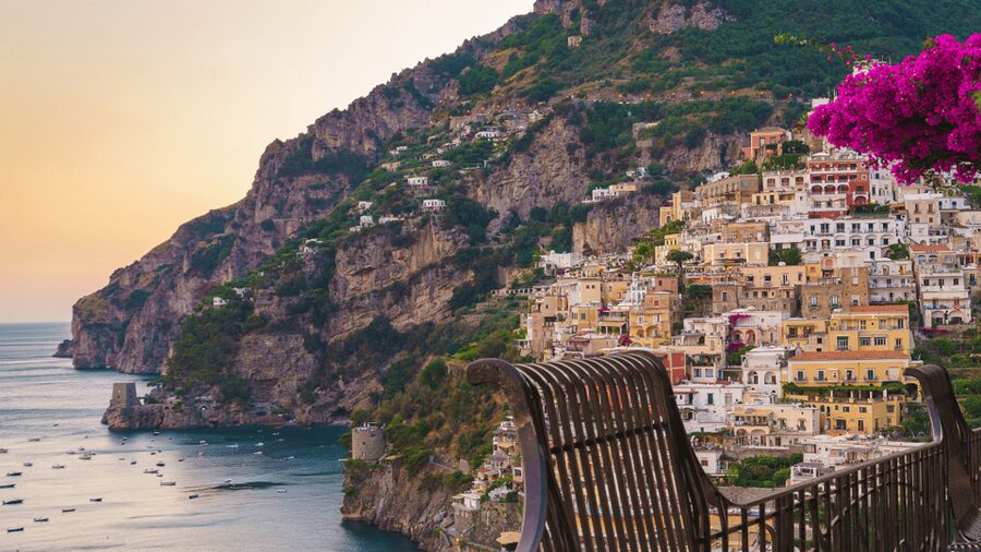 Minicrociera Positano Amalfi - Seeing Capri and Ischia from the coast