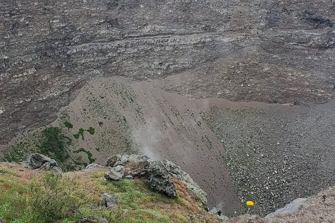 Mount Vesuvius Tour with Entry Ticket & Lunch - Three wines, including Lacryma Christi