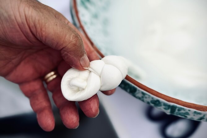Mozzarella class & more in Sorrento - The tasting that follows the class