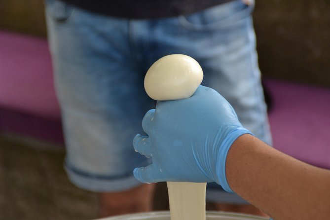 Mozzarella Class or Pizza Class - Amalfi first: a short visit in the old maritime republic