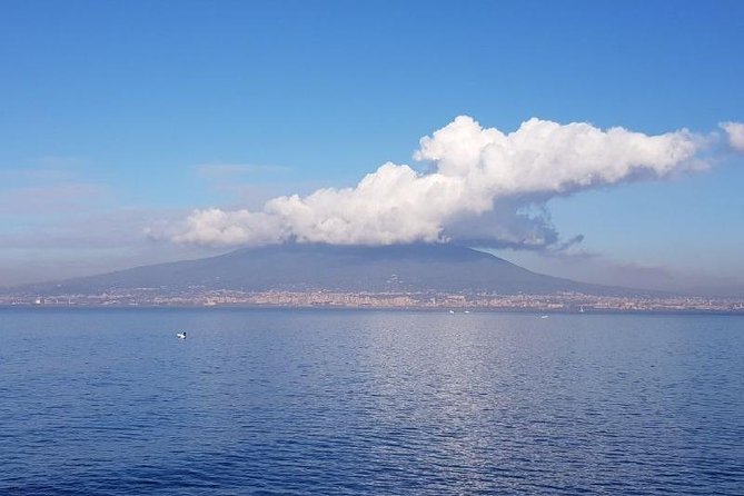 Mt Vesuvius E-Bike Tour - Riding from the valley toward the summit