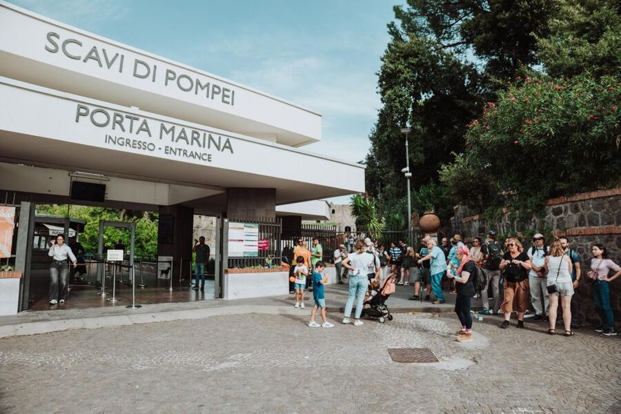 Naples: Pompeii and Mount Vesuvius Entry Tickets and Tour - The uphill walk to the crater