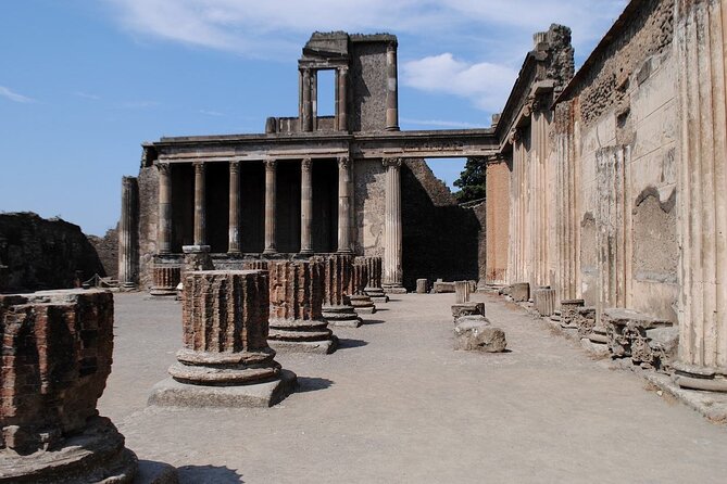 One day excursion to Pompeii and Vesuvius from Positano - Transport, group size, and the real value
