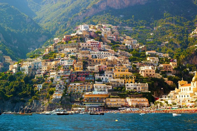 One day tour Positano & Amalfi - Swimming, snacks, and the practical comforts onboard