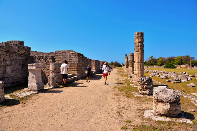 Paestum: Private Tour of Greek Temples and Archaeological Museum - Timing, meeting point, and lunch plans