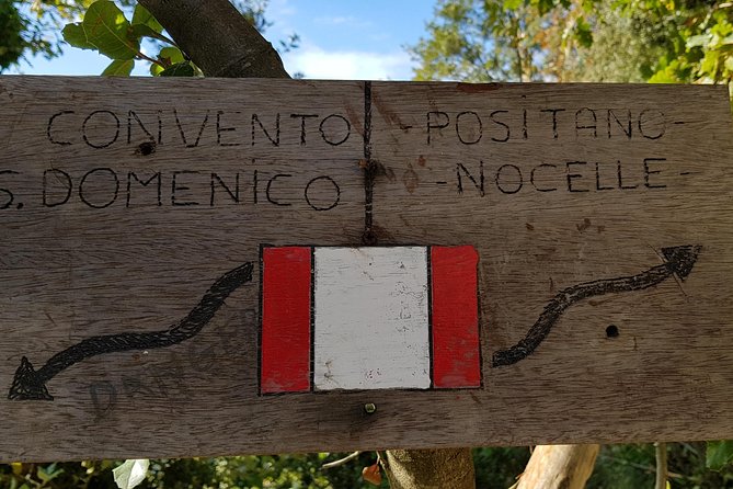 Path of the Gods Hiking Day Tour from Sorrento - What to wear, carry, and expect on the trail