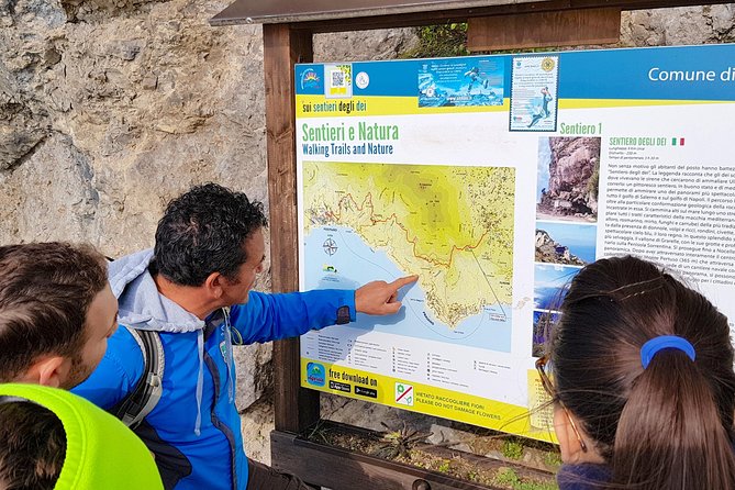Path of the Gods Hiking Day Tour from Sorrento - The practical value of shared transport