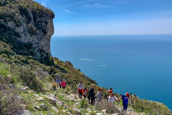 Path of the Gods Private Hiking Tour from Agerola - What your guide adds to the trail