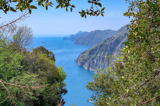 Path of the Gods Private Hiking Tour from Agerola - The local snack break and shepherd’s lunch