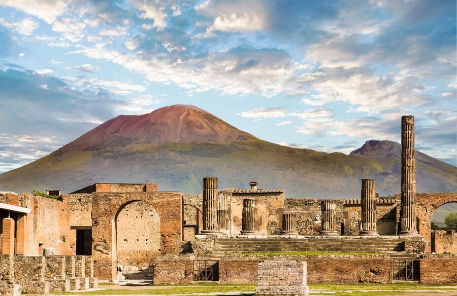 Pompei: Audio guide of the archeological site - Starting with Pompeii’s streets and city life