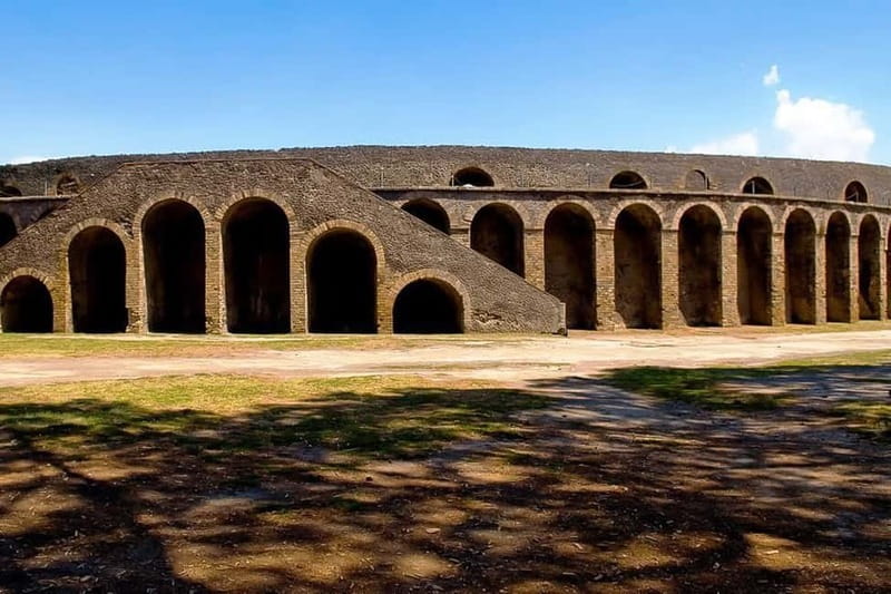 Pompei: Pompeii Private Tour - Meeting at Tempio Travel near Pompeii’s station