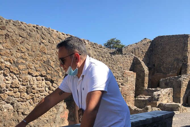 Pompei three hours with an expert guide - Meeting at Piazza Esedra at 9:30 am
