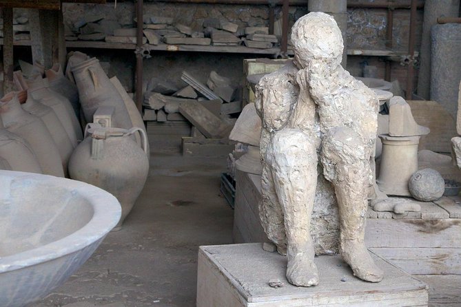 Pompeii 2 h guided tour - Skip-the-line Priority Access - The House of the Faun and its famous details