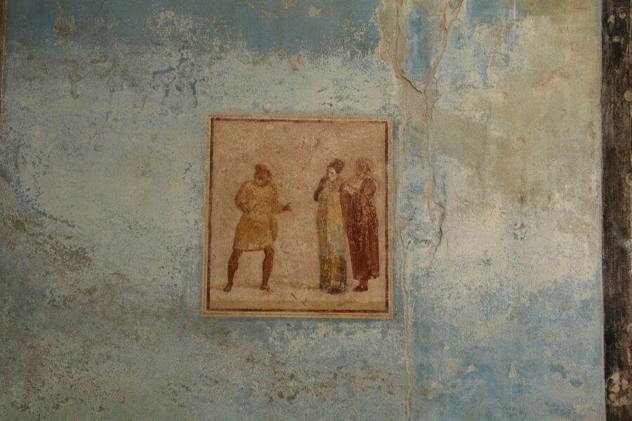 Pompeii 2-Hour Private Tour - Languages, mobility, and what to pack