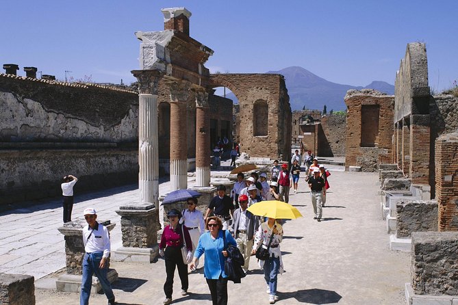 Pompeii 2-hour Private Tour with an Archaeologist-Ticket included - The Stabian Baths and Pompeii’s public routine