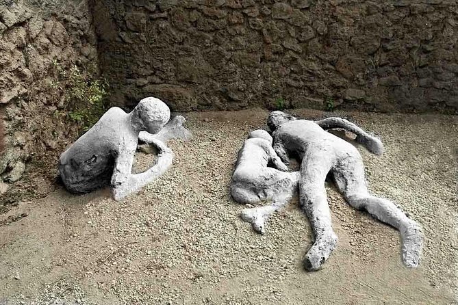 Pompeii: 2H Family friendly Tour with an Archeologist Guide - Starting at Via Villa dei Misteri 1