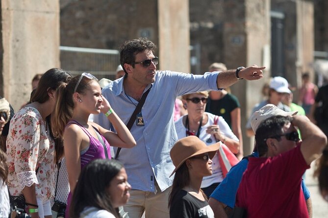 Pompeii 3 Hours Walking Tour Led by an Archaeologist - Why a private Pompeii tour can be worth the cost