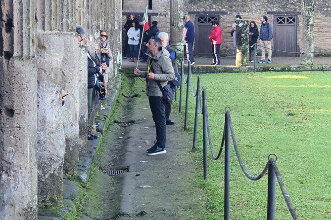 Pompeii 360° - 4-hour tour with an expert Guide in archaeology - Temples, gardens, and the final Pompeii views