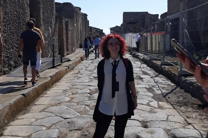 Pompeii 360° - 4-hour tour with an expert Guide in archaeology - What the guides add to the experience