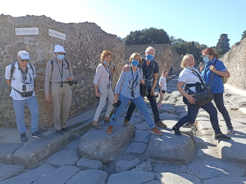 Pompeii: 3D Walking Tour with Entry Ticket - The best way to use the rest of Pompeii