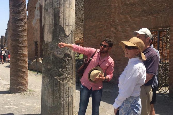 Pompeii 3h Private & Quality Tour with your Archaeologist - Starting at Porta Marina with Vesuvius overhead