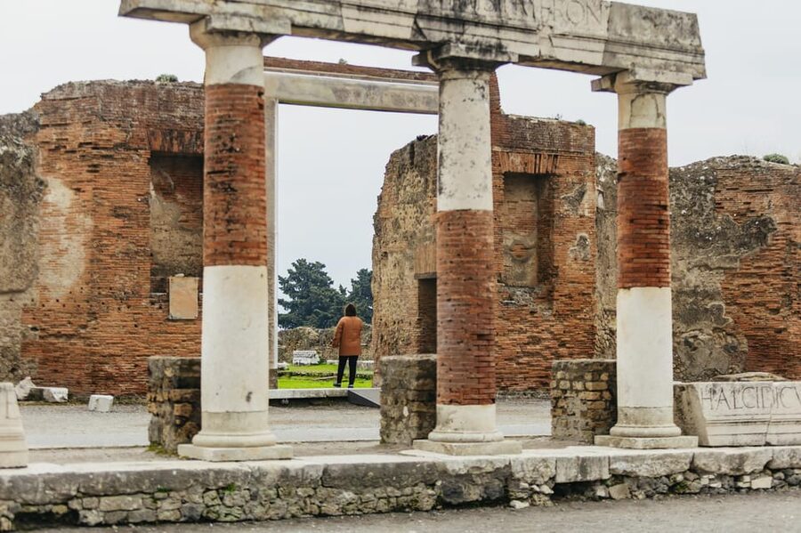 Pompeii: Afternoon to Sunset Guided Tour with Ticket - Theater, bakeries, and housing blocks