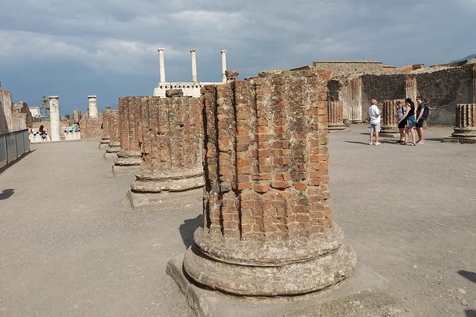 Pompeii Ancient City Walking Tour – Italian & English Guide - Casa del Menandro and the role of art