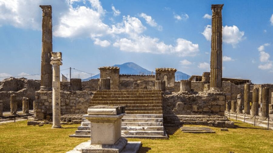 Pompeii Audioguide - TravelMate app for your smartphone - Key points at a glance