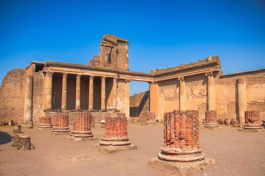 Pompeii Guided Experience - Tour Service Only - The meeting point at Hortus Restaurant