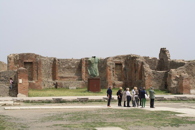 Pompeii: Guided Small Group Tour Max 6 People with Private Option - Baths, bakeries, and the Temple of Isis